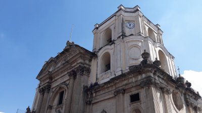 RELOJ, IGLESIA DE LA MERCED , CIUDAD GUATEMALA