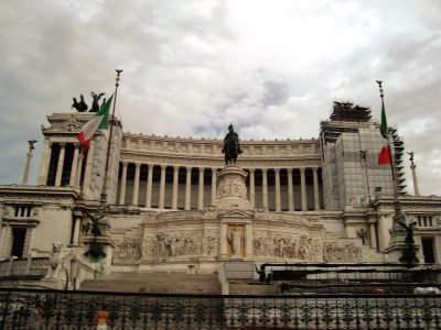 Monumento a VÃ­ctor Manuel II en Roma.