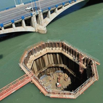 ConstrucciÃ³n de un cimiento en el agua