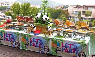 Panda Buffet Party