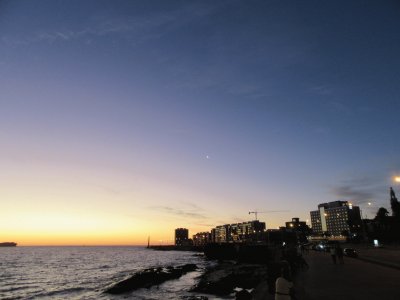 Ocaso en Montevideo, Uruguay.