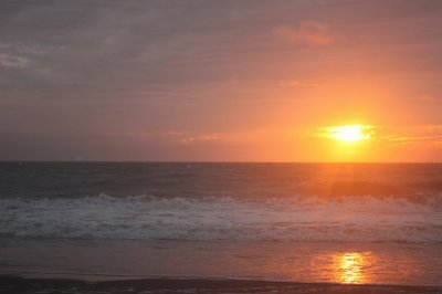 Amanecer en el mar