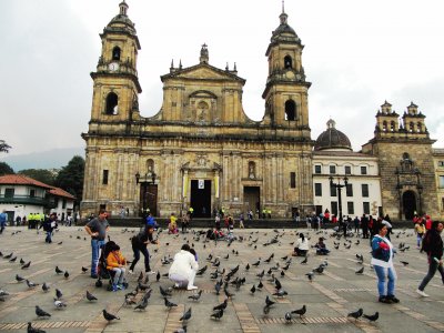 Plaza de BolÃ­var, BogotÃ¡. jigsaw puzzle