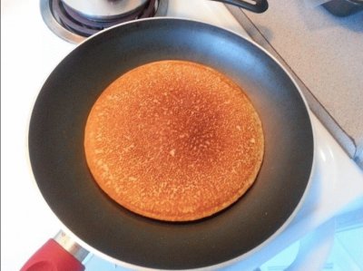 HOT CAKE