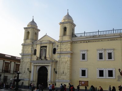 Santuario de Nuestra SeÃ±ora de la Soledad, Lima, PerÃº.