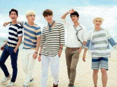 SHINee