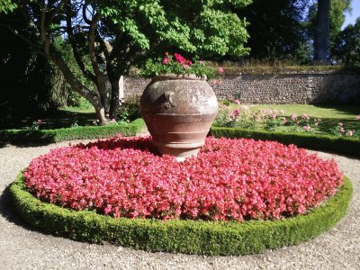 parterre de fleurs chÃ¢teau de Beaumesnil (Eure)