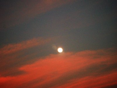 Luna llena vista desde territorio aÃ©reo mexicano.