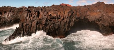 Canary Caves meet Ocean