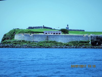 Muralla y fuerte en San Juan, Puerto Rico.