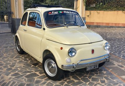 FIAT 500 club Italia