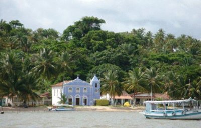 Igrejinha a beira mar