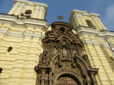 Templo catÃ³lico en Lima, PerÃº. jigsaw puzzle