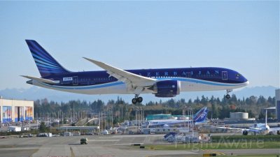 Azerbaijan Airlines Boeing 787-8 AzerbaiyÃ¡n