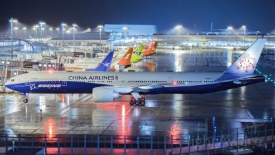 China Airlines Boeing 777 China