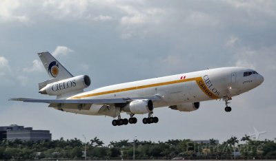 Cielos del Peru McDonnell Douglas DC-10 Peru