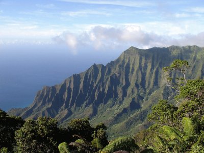 HI Kauai Kalalau valley