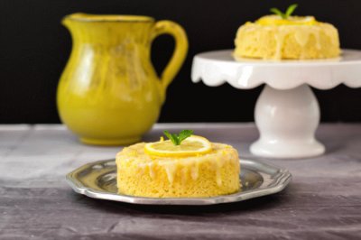 Mini Lemon Cake