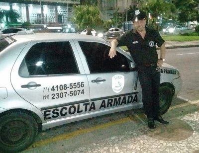 POLICIAL