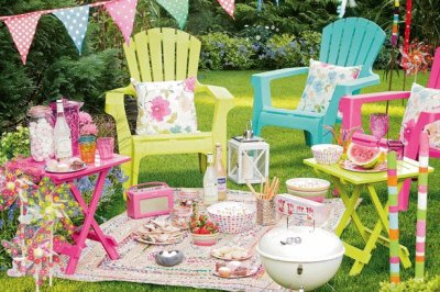 Colorful Summer Time Picnic