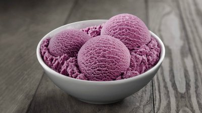 Raspberry Ice Cream