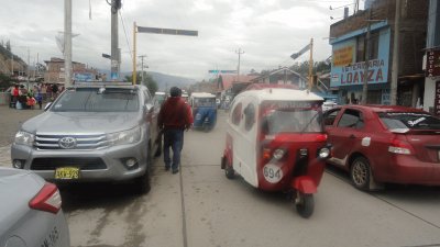 calles de andahuylas peru