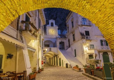 Piazzetta en Atrani-Italia