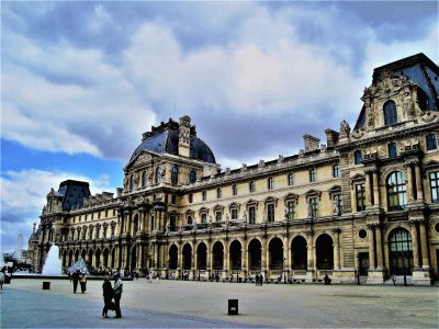 El Louvre, ParÃ­s.