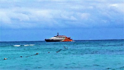 Transbordador en Playa del Carmen, Quintana Roo.