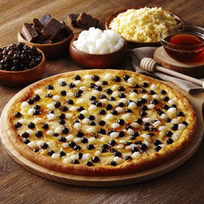 Boba pizza