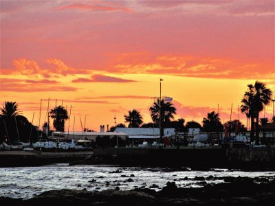 Ocaso en Montevideo, Uruguay.