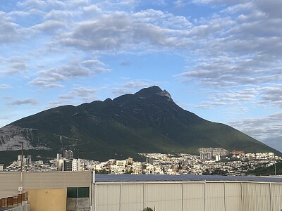 Cerro de las Mitras