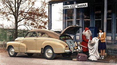 1942 Chevrolet Aerosedan seen in Santa Claus, Indi