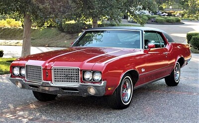 1972 Oldsmobile Cutlass Supreme Hardtop