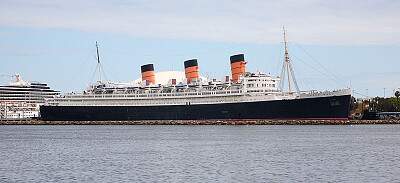 פאזל של RMS Queen Mary launched 1934