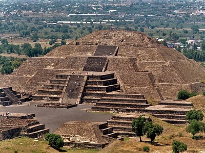 the most important and largest city of pre-Aztec