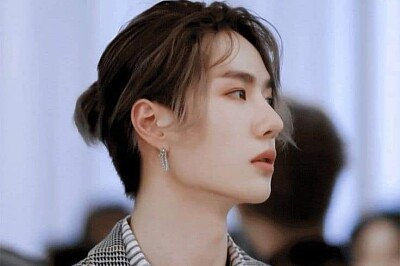 Chinese actor Wang Yibo