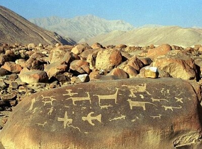 פאזל של petroglifos