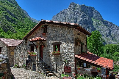 Bulnes-Asturias