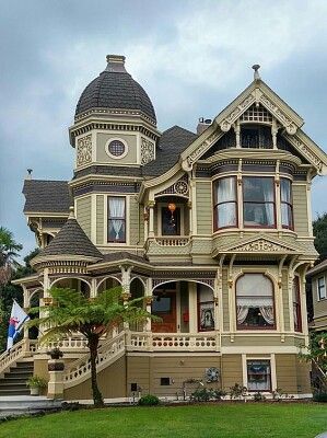 Victorian house