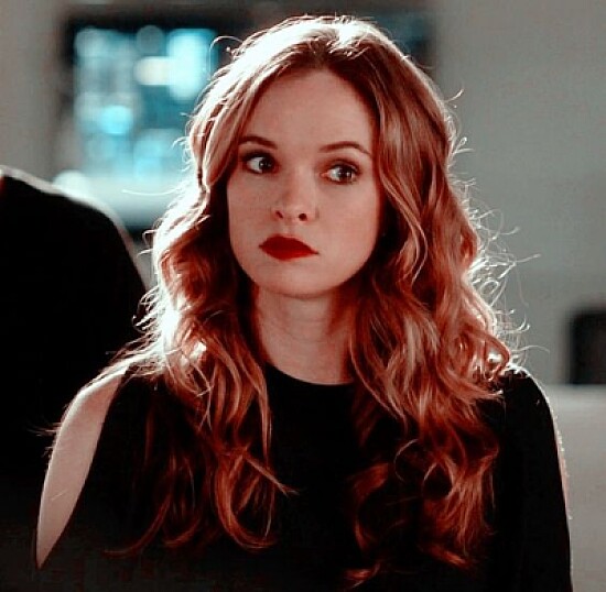 Caitlin Snow