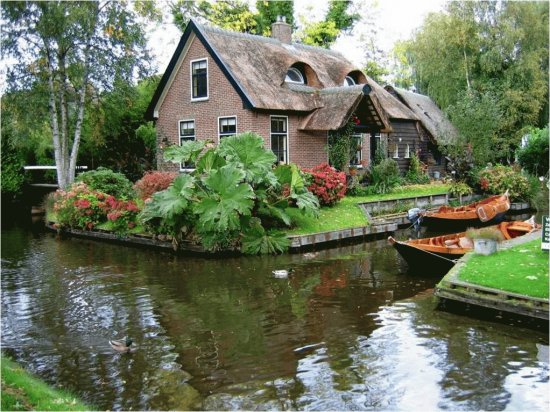 Giethoorn  The  Netherlands