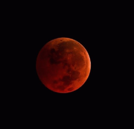 La Luna, vista espectacular