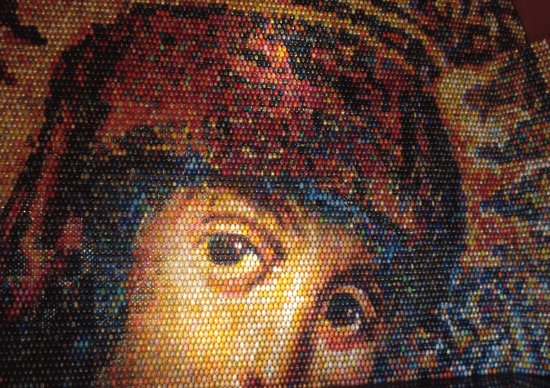 Mosaico de pÃªssankas de Oksana Mas, em Kyiv