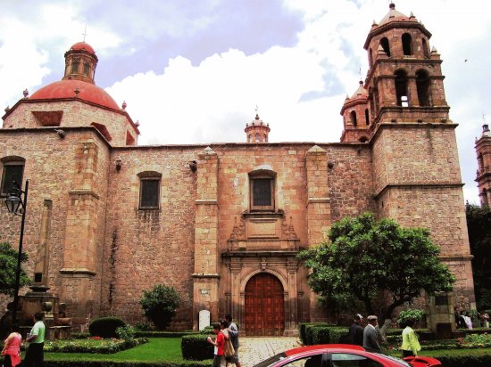 Templo en Morelia, MichoacÃ¡n.