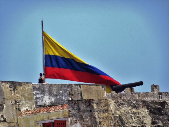 Bandera colombiana en Cartagena.