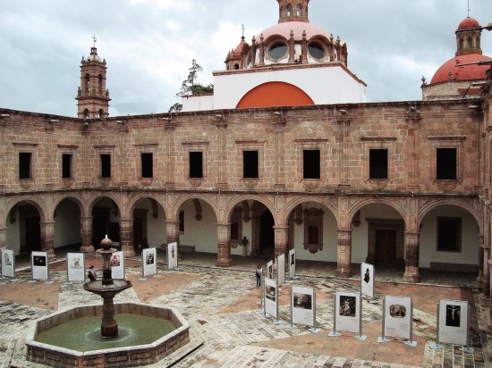 Centro Cultural Clavijero, MÃ©xico.